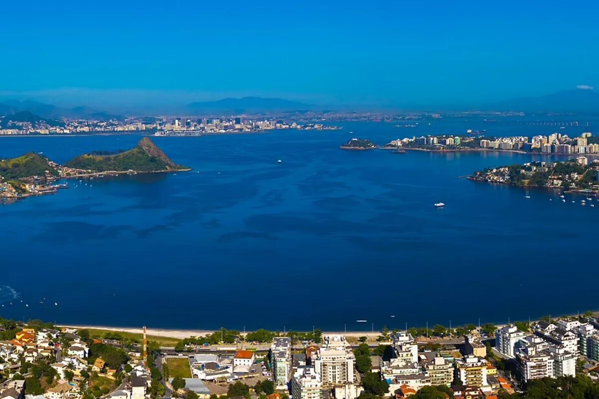 Pão de Açúcar e Baía de Guanabara no Rio de Janeiro — Sugar Dating no Bebaby