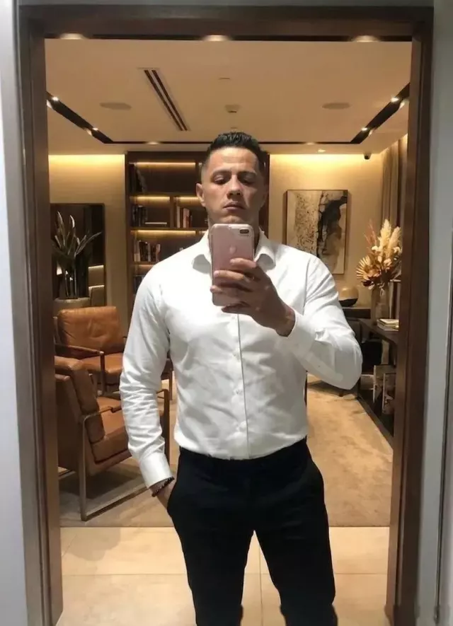 Jkw, Sugar Daddy em Curitiba no Bebaby
